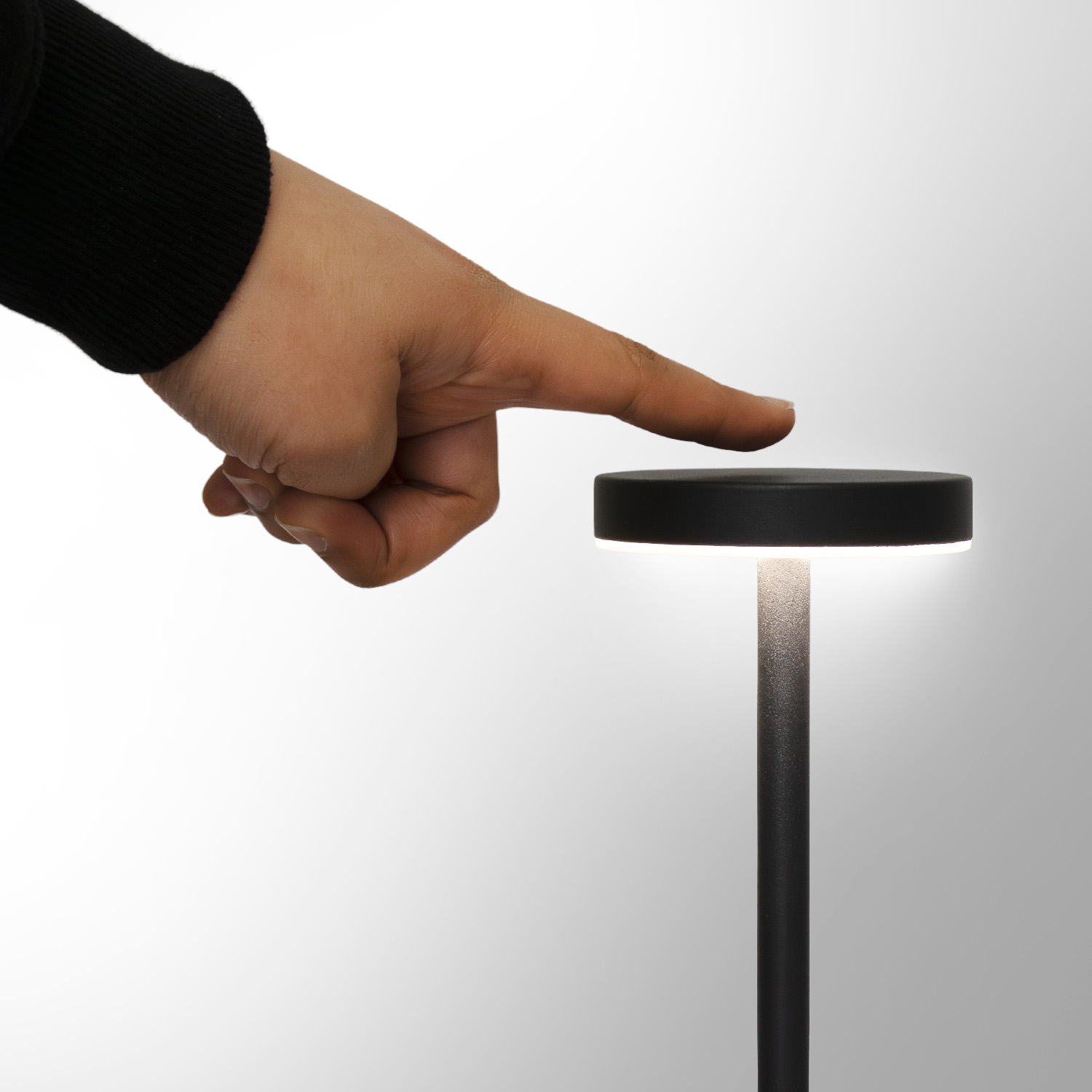 Nouveau Rechargeable Table Lamp - Image 3
