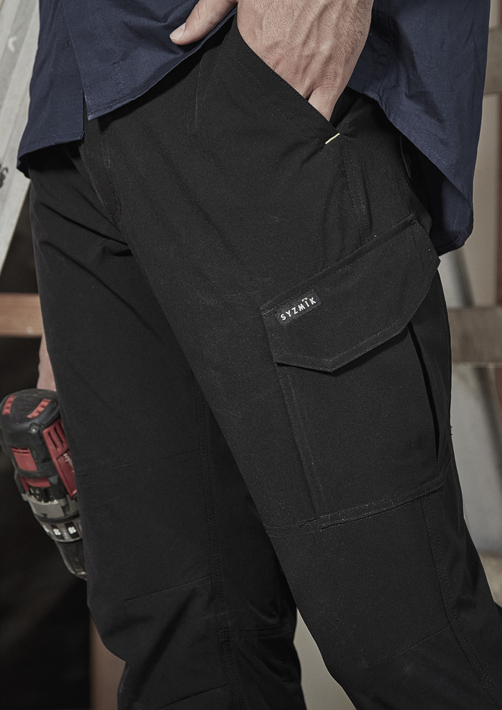 Mens Lightweight Outdoor Pant - Image 4