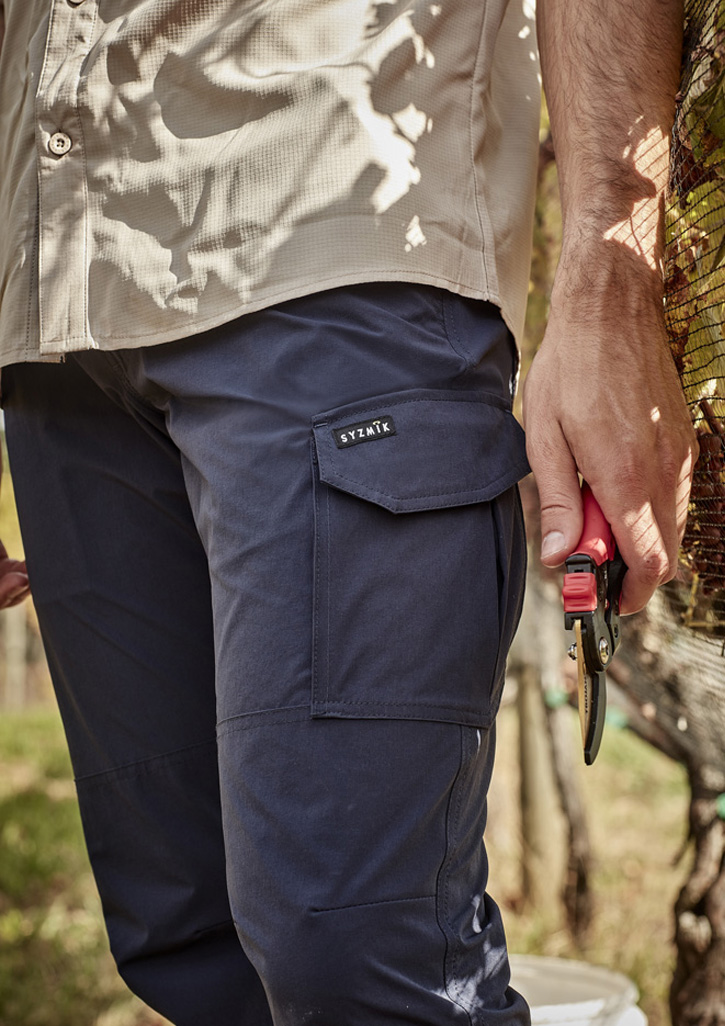 Mens Lightweight Outdoor Pant - Image 5
